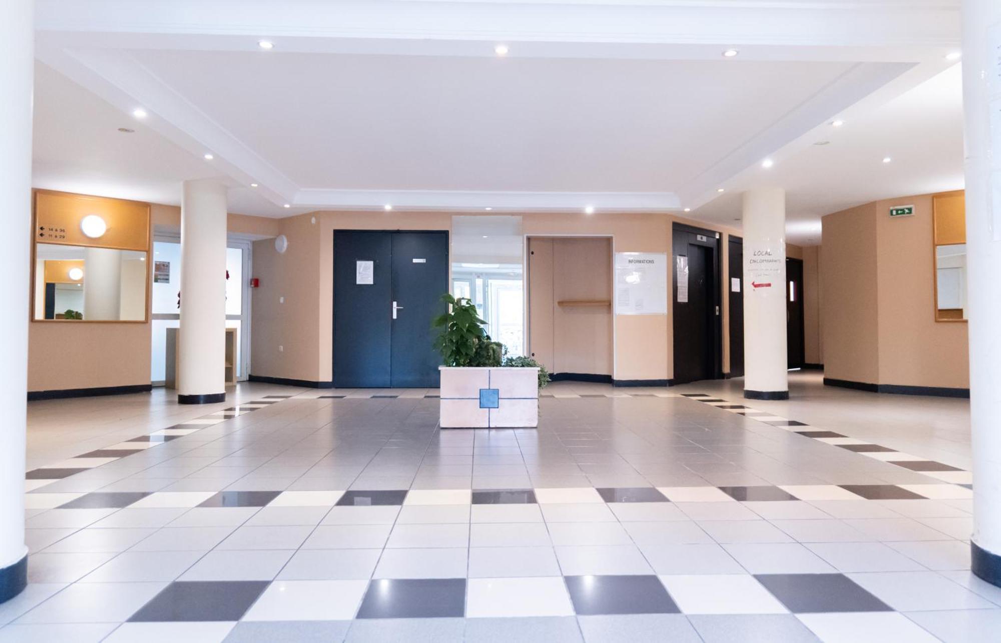 Cosy Appartement - 4 Personnes - Disneyland & Paris Bussy-Saint-Georges Zewnętrze zdjęcie